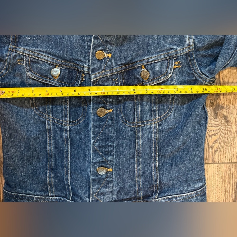 Vintage Lee USA Denim Jacket Classic Trucker Faded Blue youth 14 - Picture 9 of 11